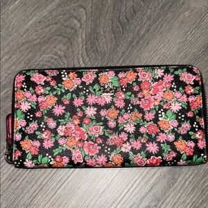 Coach Sierra Posey Cluster Floral Zip-Around Wallet